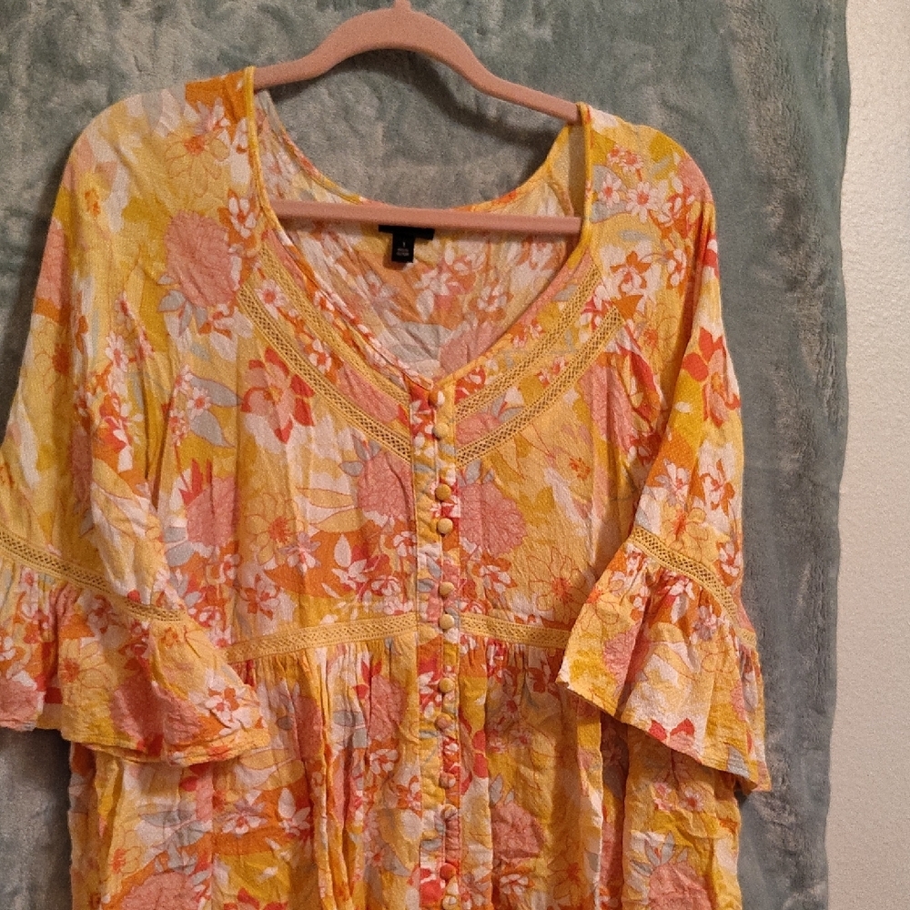 Torrid Multicolor Floral Blouse